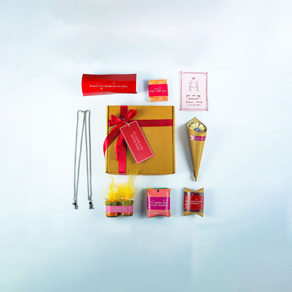 Love & Laughter Box (8 Gifts)